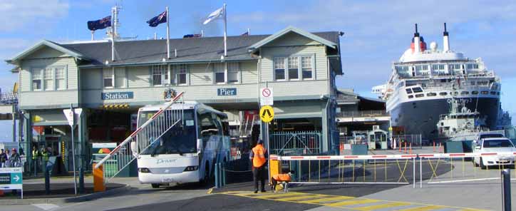 Driver Bus Lines Autobus 49 with Queen Mary 2